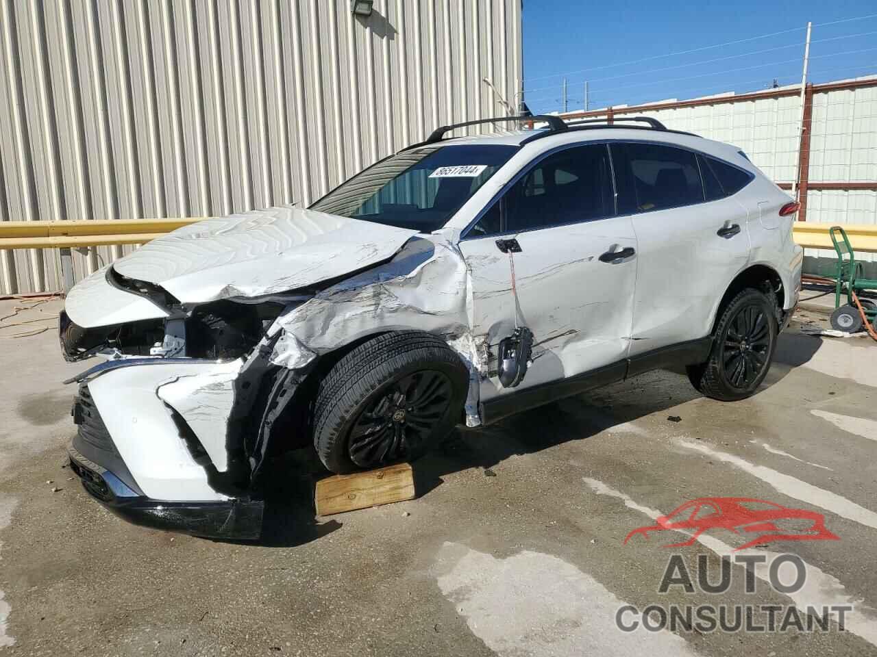 TOYOTA VENZA 2024 - JTEAAAAH4RJ169615