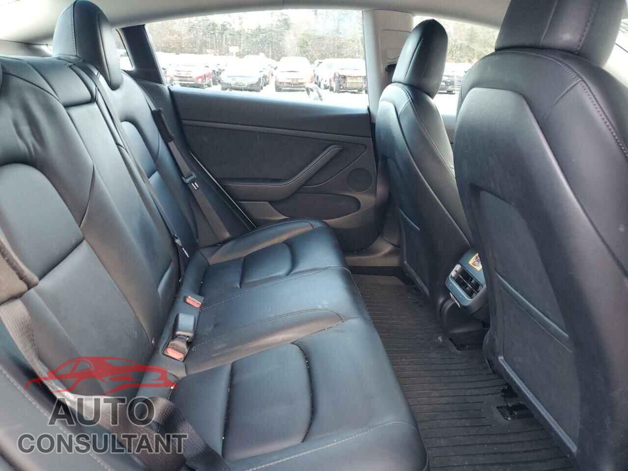 TESLA MODEL 3 2021 - 5YJ3E1EA9MF961256