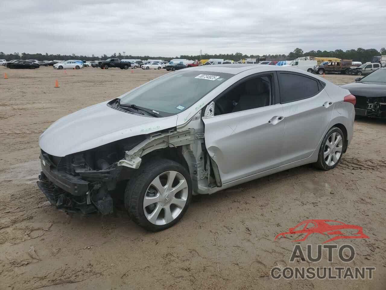 HYUNDAI ELANTRA 2013 - KMHDH4AE7DU925803