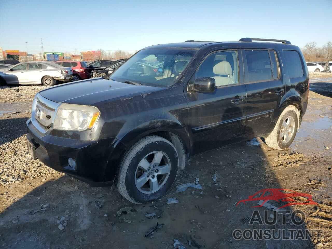 HONDA PILOT 2011 - 5FNYF4H58BB104233