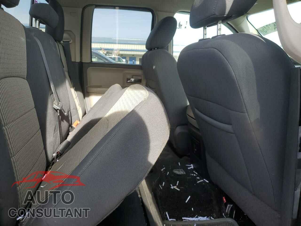 DODGE RAM 1500 2012 - 1C6RD7GT4CS124101