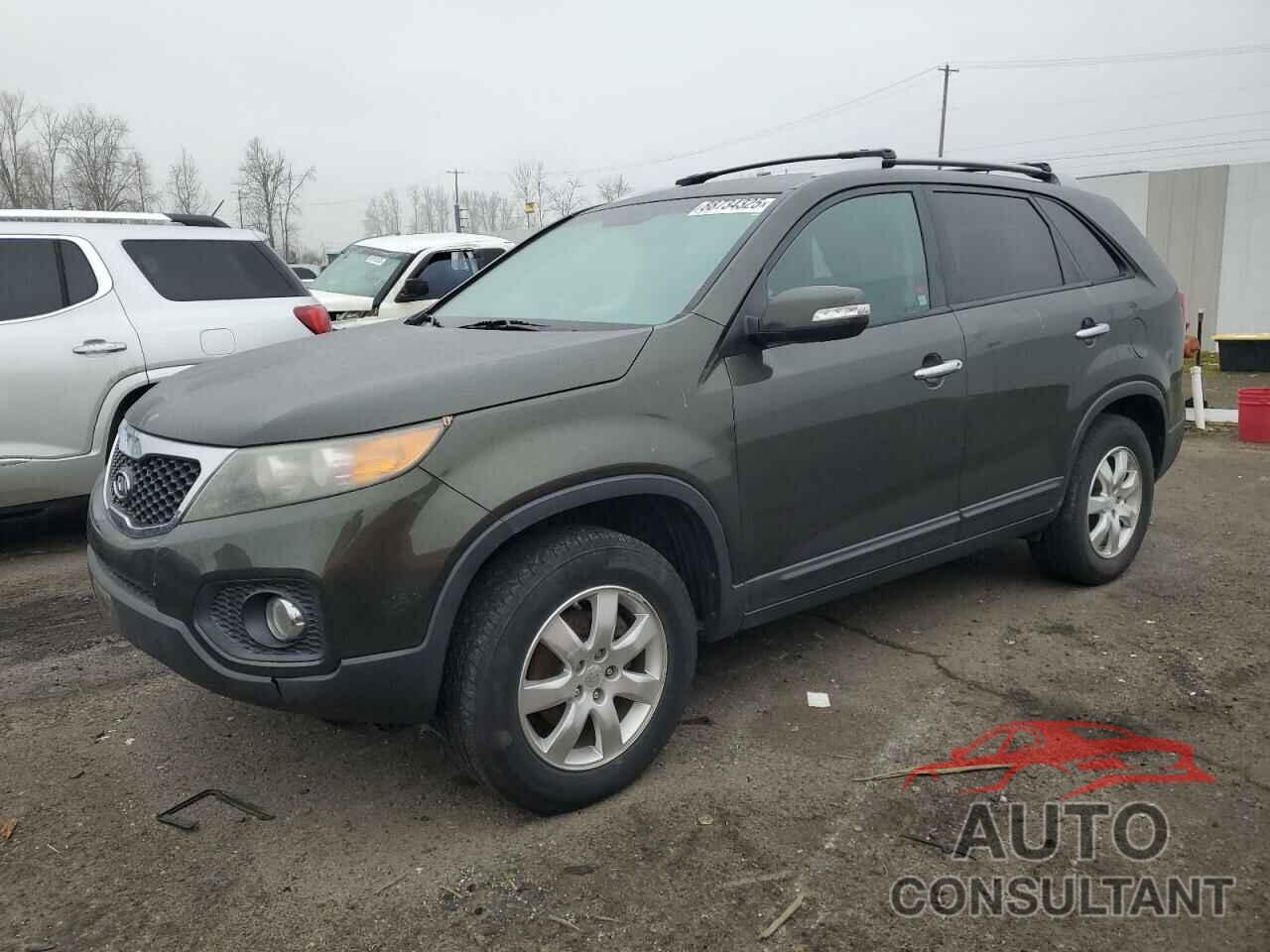 KIA SORENTO 2011 - 5XYKT4A14BG153170