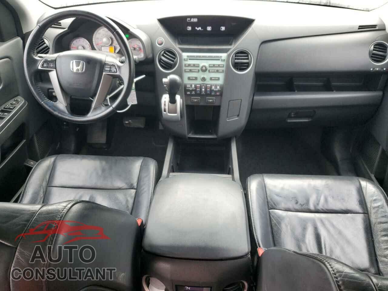 HONDA PILOT 2011 - 5FNYF3H53BB020850