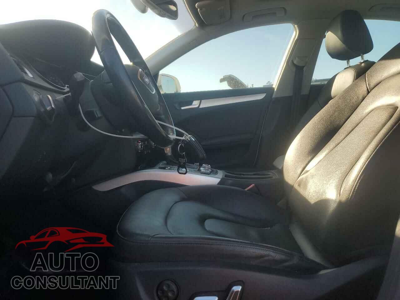 AUDI A4 2013 - WAUFFAFL6DN004835