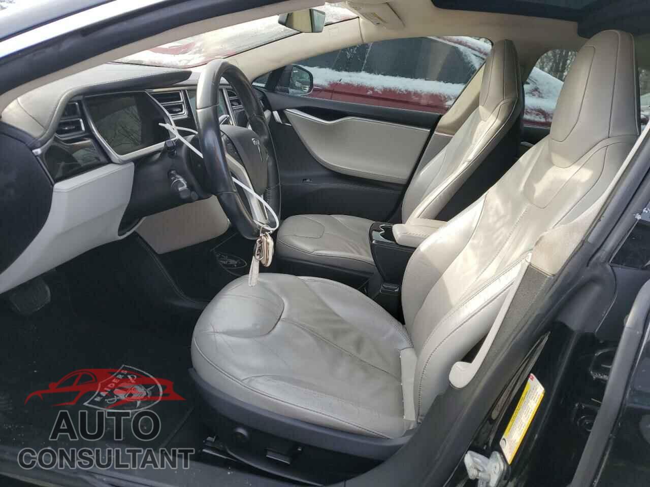 TESLA MODEL S 2013 - 5YJSA1CN3DFP27773