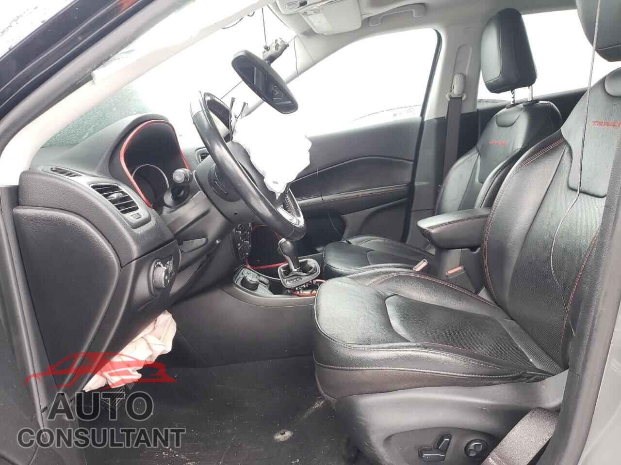 JEEP COMPASS 2020 - 3C4NJDDB9LT125768