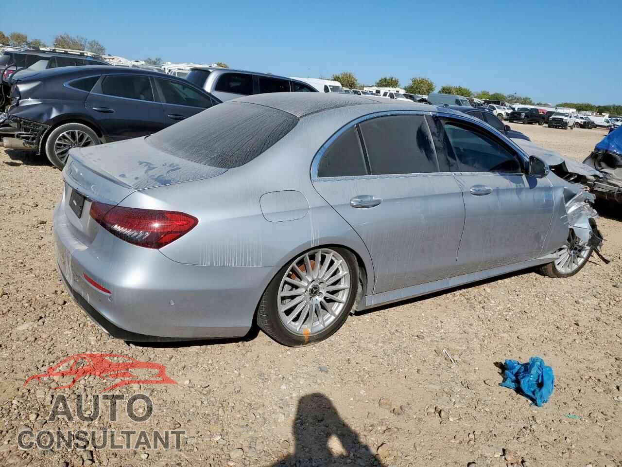 MERCEDES-BENZ E-CLASS 2021 - W1KZF8DB3MB001787
