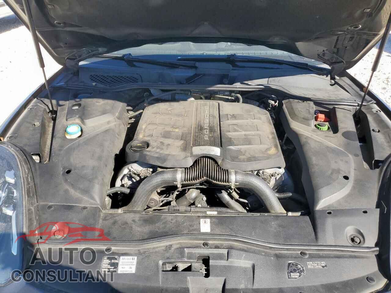 PORSCHE CAYENNE 2016 - WP1AD2A28GLA72320