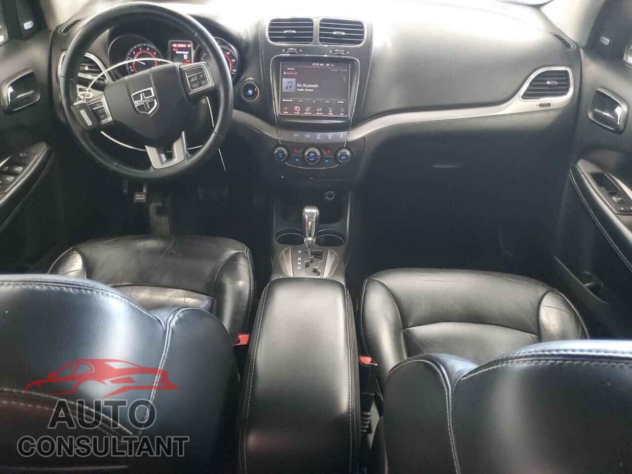 DODGE JOURNEY 2015 - 3C4PDCGG7FT511689
