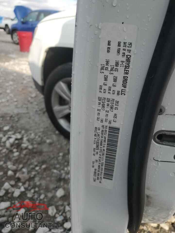 JEEP COMPASS 2011 - 1J4NT1FA1BD290676