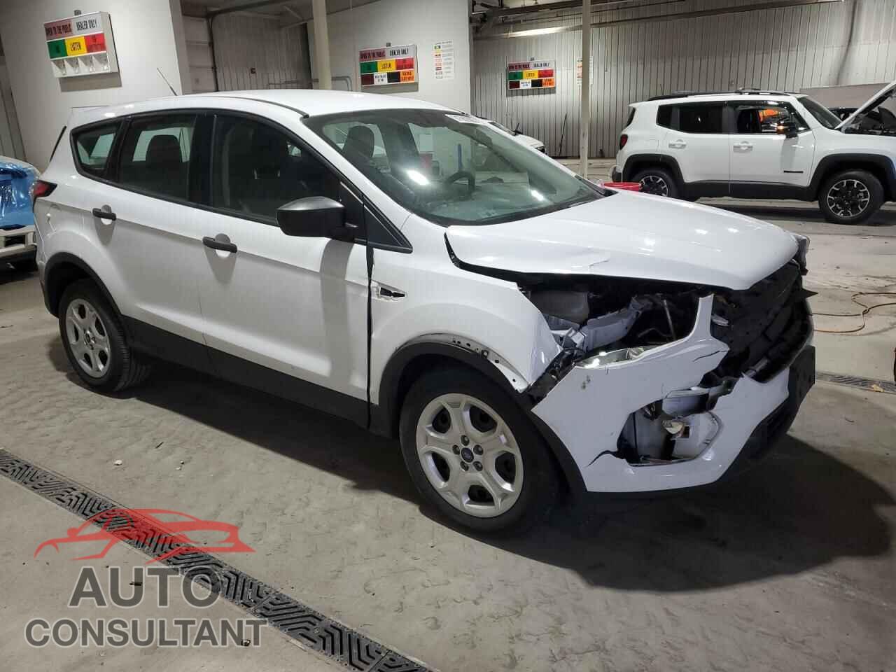 FORD ESCAPE 2018 - 1FMCU0F74JUD39257
