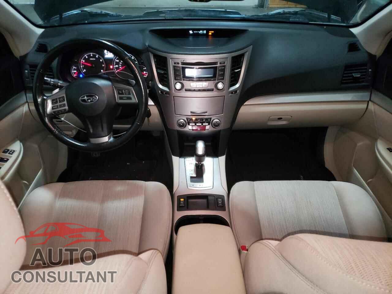 SUBARU OUTBACK 2013 - 4S4BRBCC2D3305404