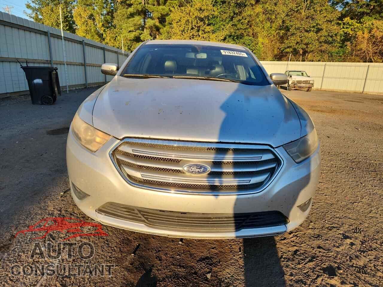 FORD TAURUS 2013 - 1FAHP2E89DG161202