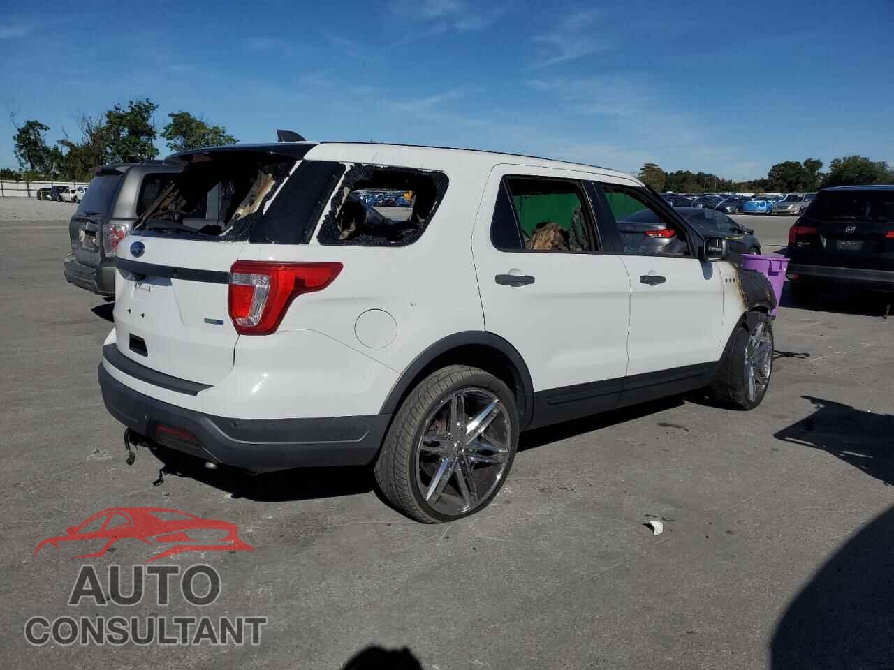 FORD EXPLORER 2019 - 1FM5K8AR4KGB45091