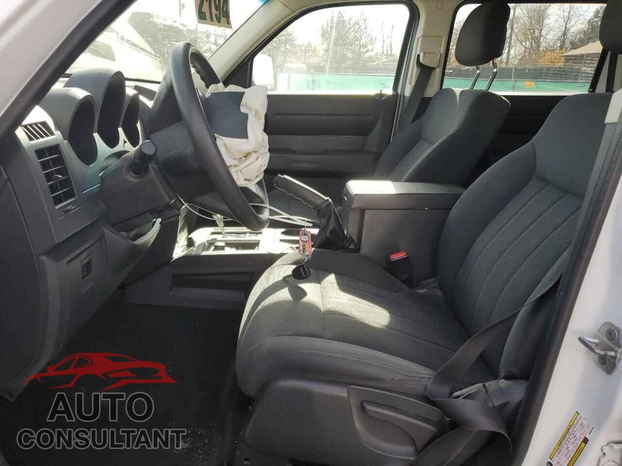 DODGE NITRO 2011 - 1D4PU4GK1BW607643