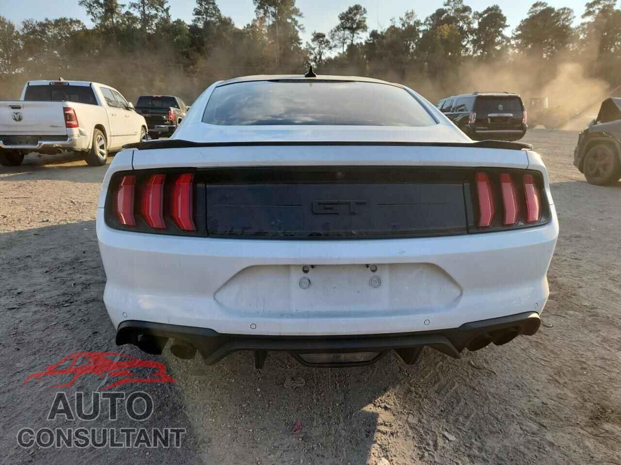 FORD MUSTANG 2022 - 1FA6P8CF7N5111052