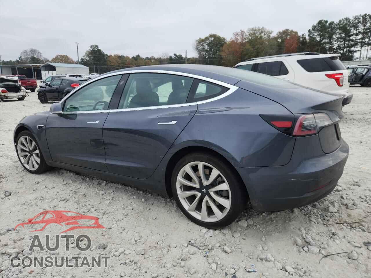 TESLA MODEL 3 2019 - 5YJ3E1EA5KF359645