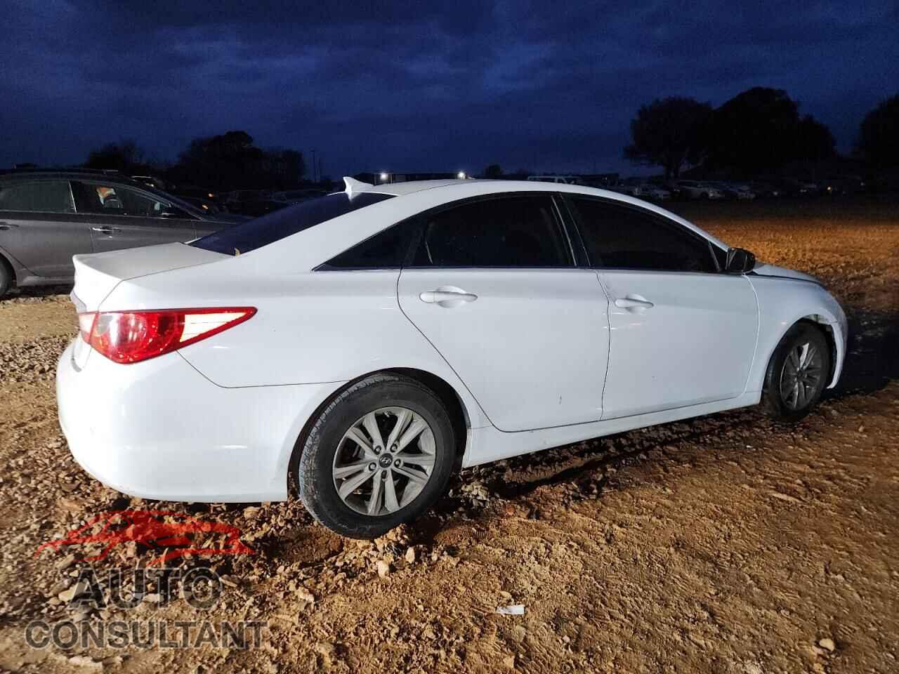 HYUNDAI SONATA 2011 - 5NPEB4AC2BH200643
