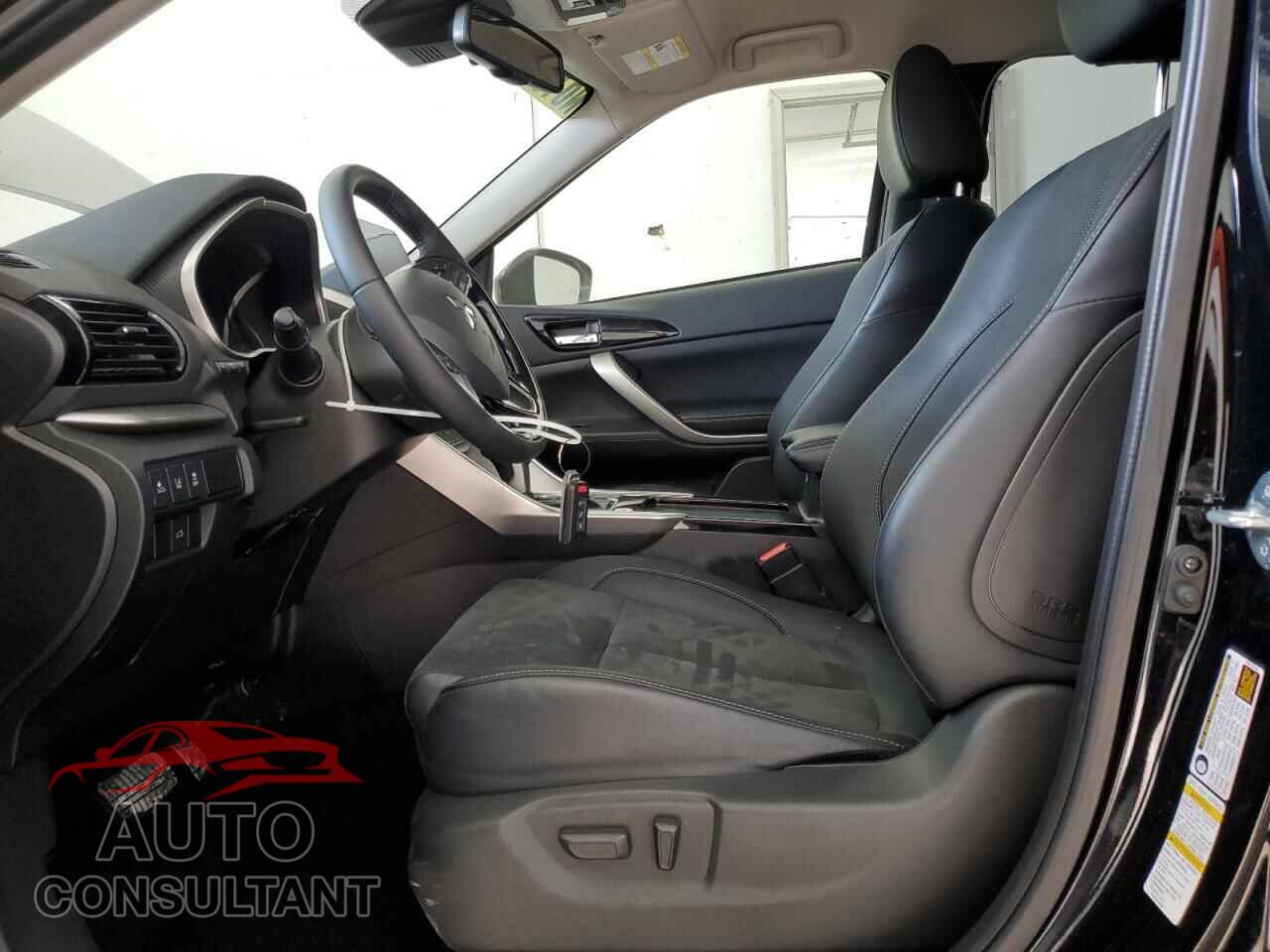 MITSUBISHI ECLIPSE 2025 - JA4ATWAA3SZ037560