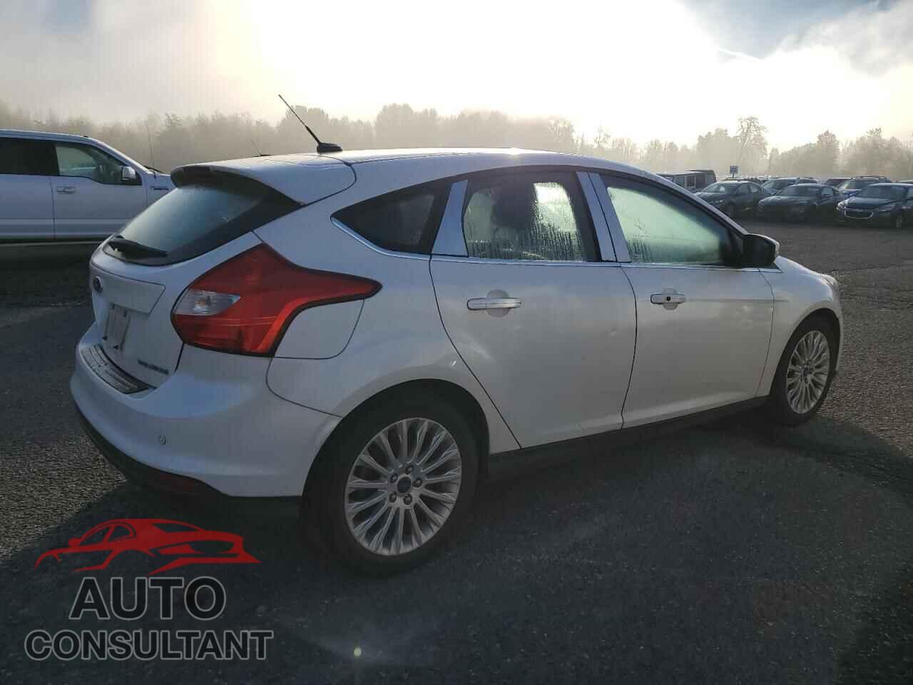 FORD FOCUS 2012 - 1FAHP3N22CL285478