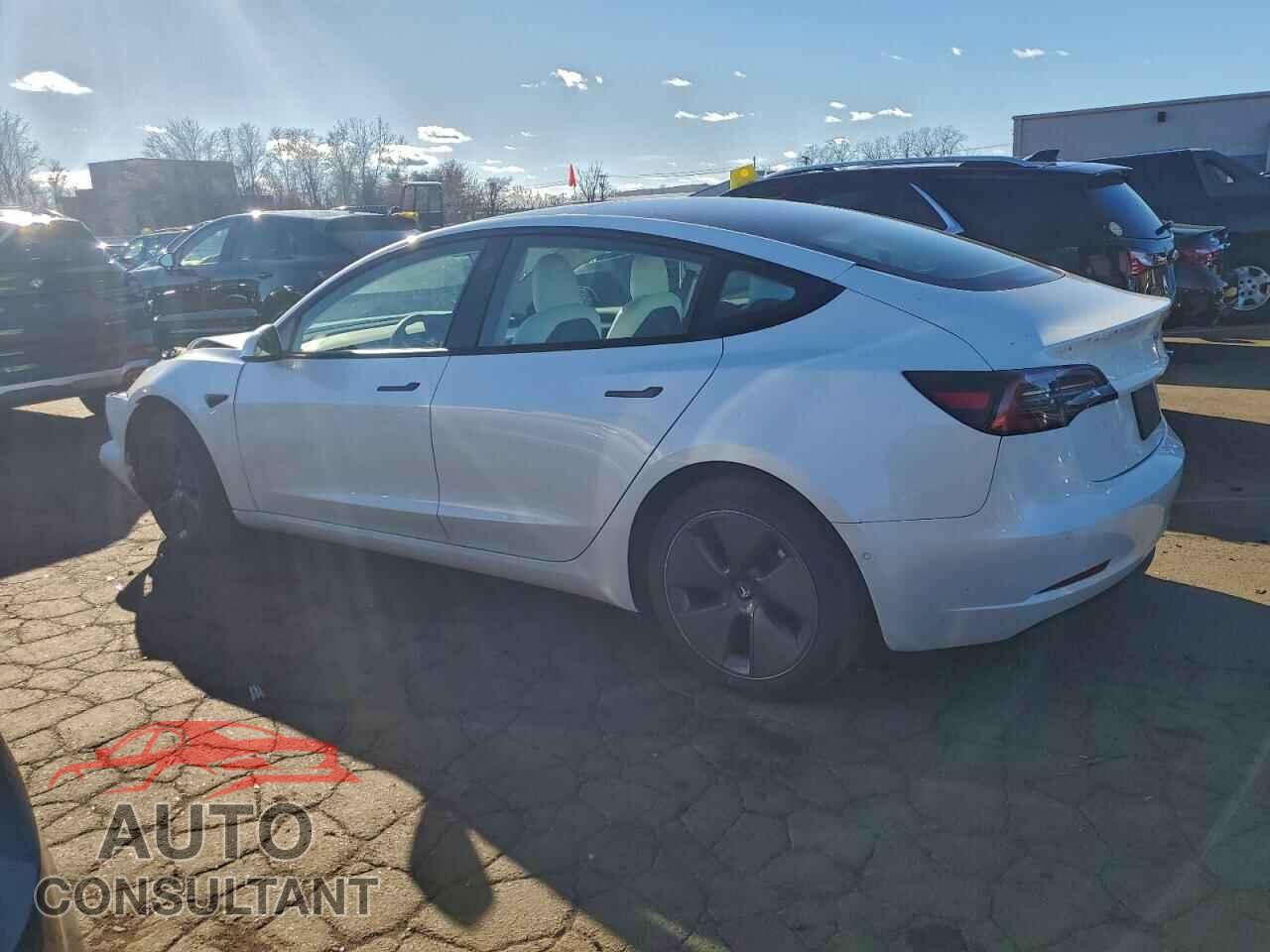TESLA MODEL 3 2021 - 5YJ3E1EB9MF020141