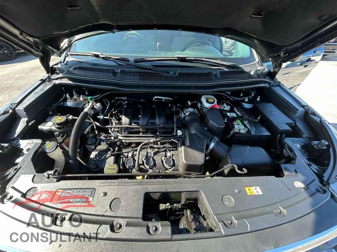 FORD EXPLORER 2018 - 1FM5K7B82JGB15778
