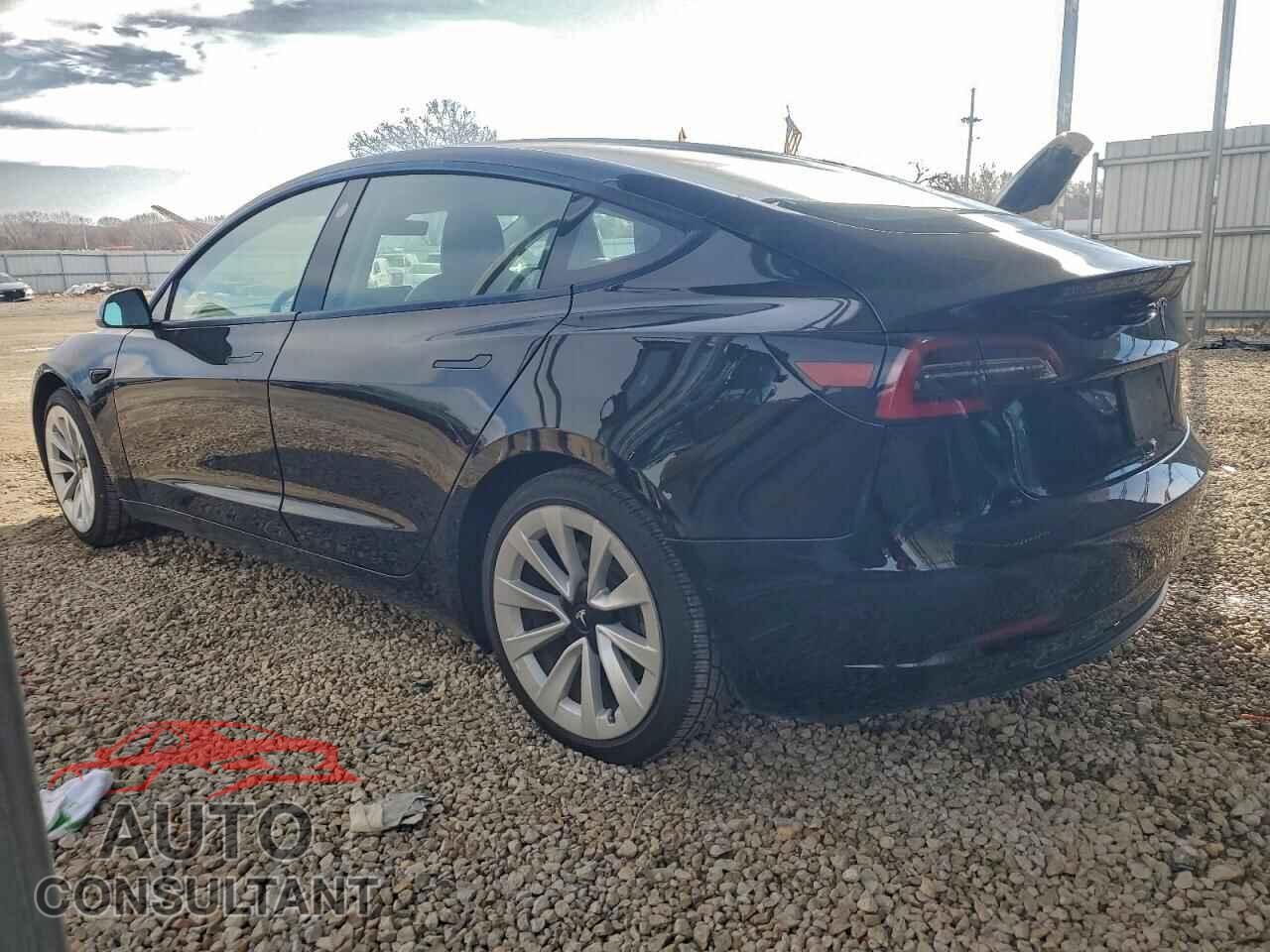 TESLA MODEL 3 2022 - 5YJ3E1EAXNF285658