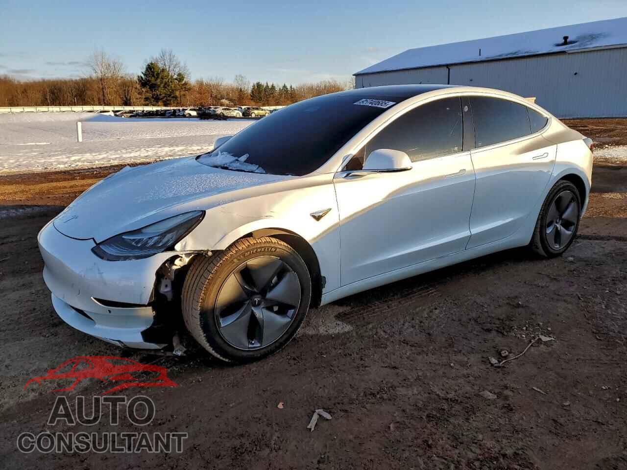 TESLA MODEL 3 2019 - 5YJ3E1EB7KF515693