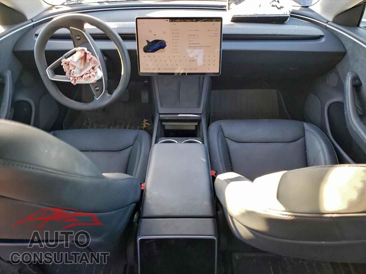 TESLA MODEL 3 2024 - 5YJ3E1EB2RF849799