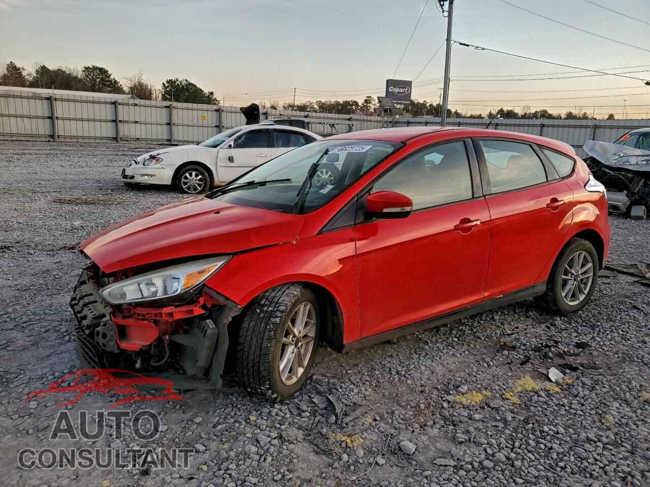 FORD FOCUS 2015 - 1FADP3K21FL233055