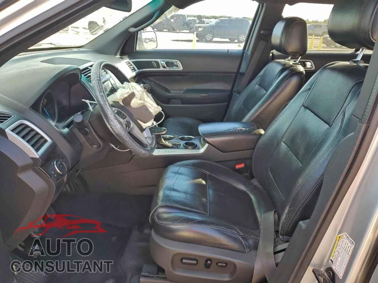 FORD EXPLORER 2011 - 1FMHK7F84BGA64938