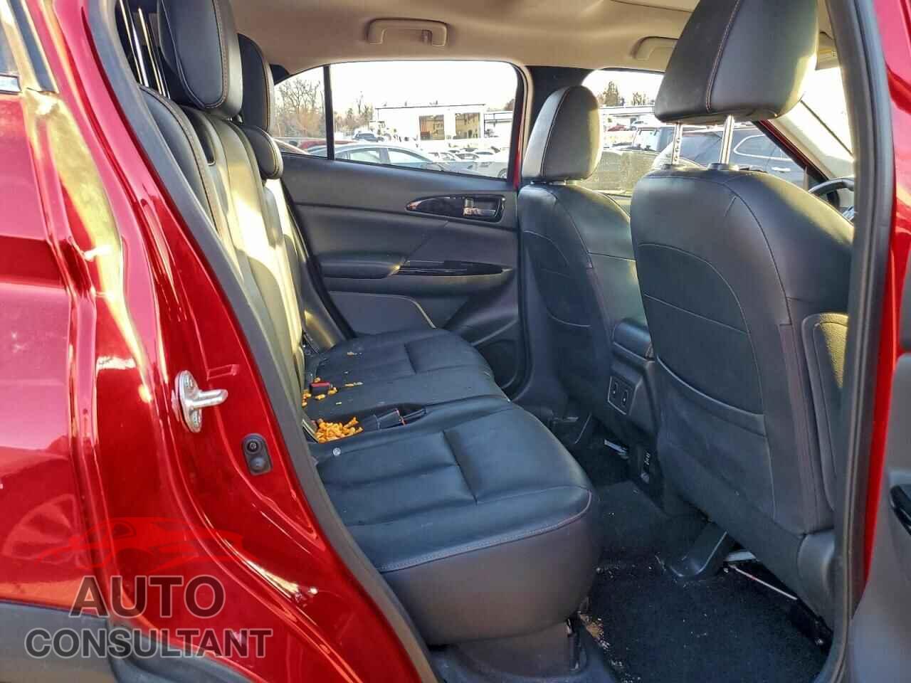 MITSUBISHI ECLIPSE 2018 - JA4AT5AA4JZ049967
