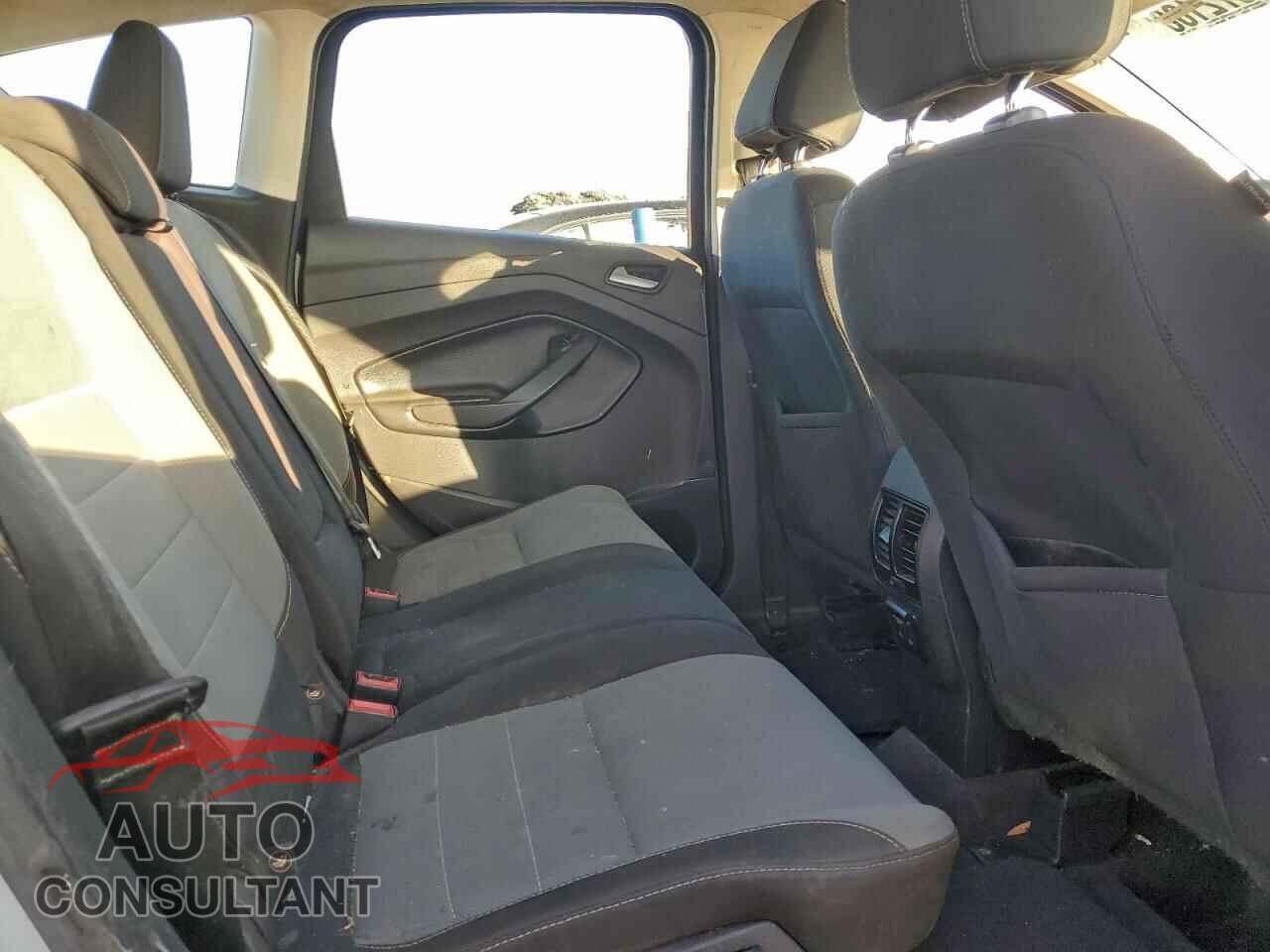 FORD CMAX 2014 - 1FADP5AU2EL509403