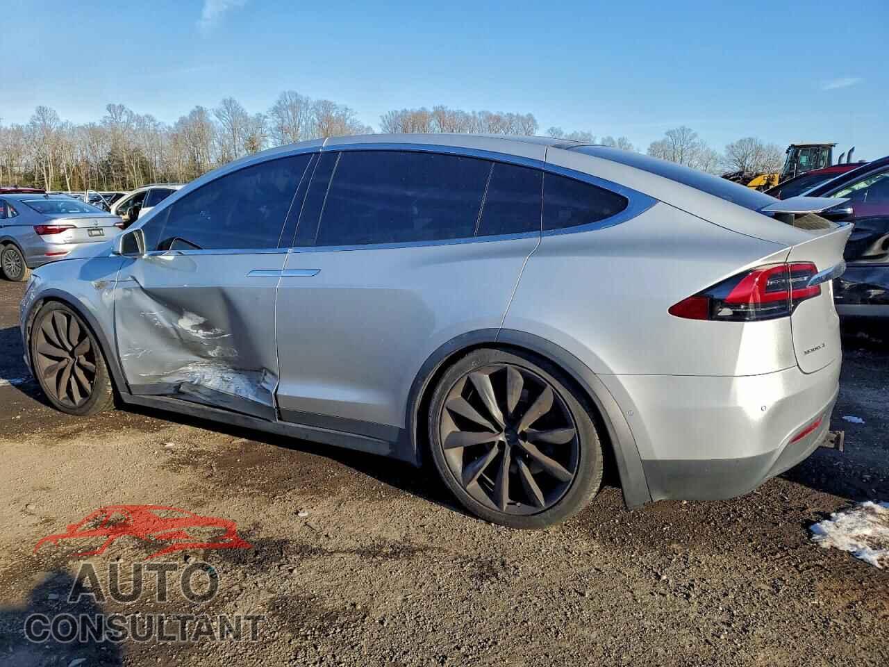 TESLA MODEL X 2016 - 5YJXCAE20GF006236