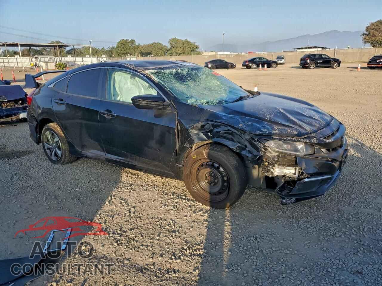 HONDA CIVIC 2019 - 2HGFC2F65KH560010