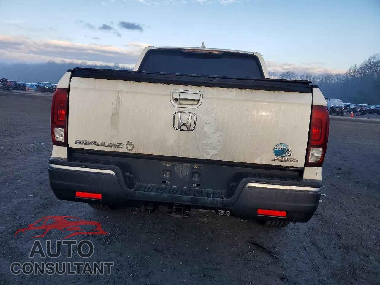HONDA RIDGELINE 2018 - 5FPYK3F69JB007789