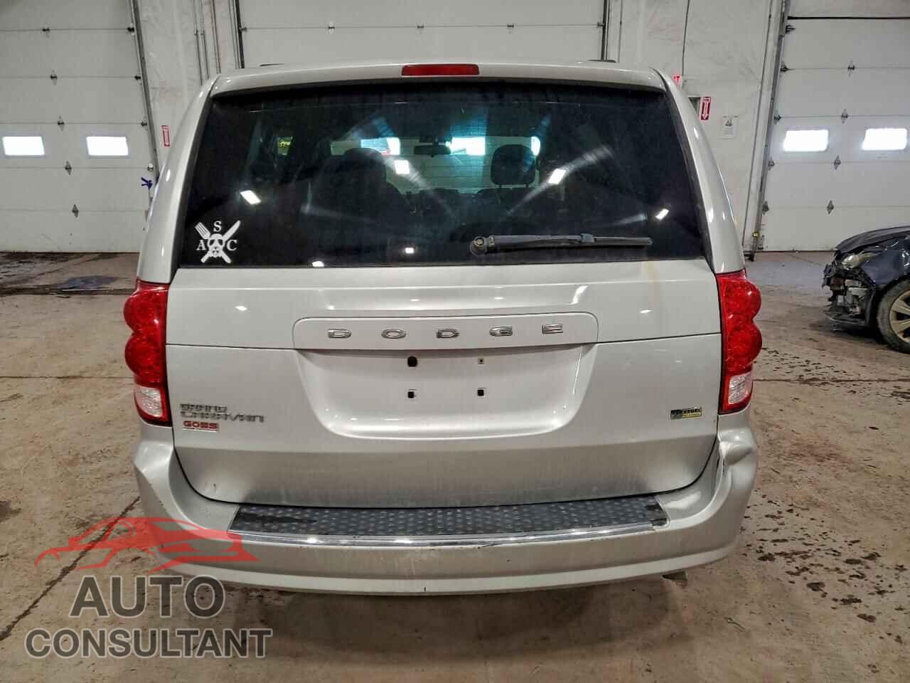 DODGE CARAVAN 2011 - 2D4RN3DG5BR639018
