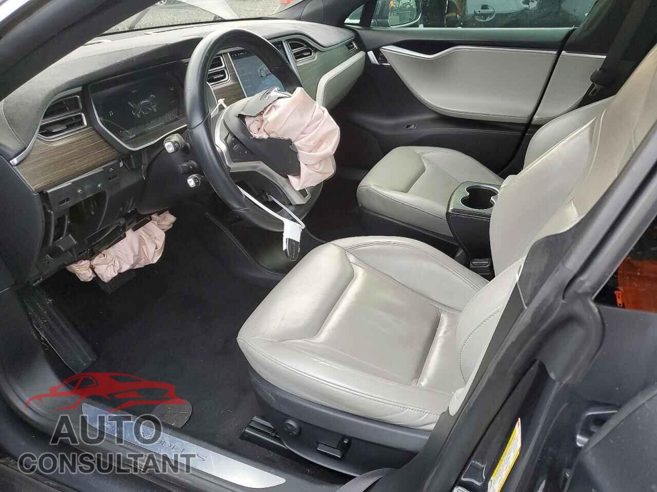 TESLA MODEL S 2015 - 5YJSA1E2XFF118153