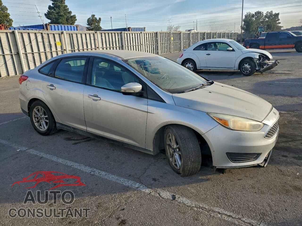FORD FOCUS 2017 - 1FADP3F23HL219655