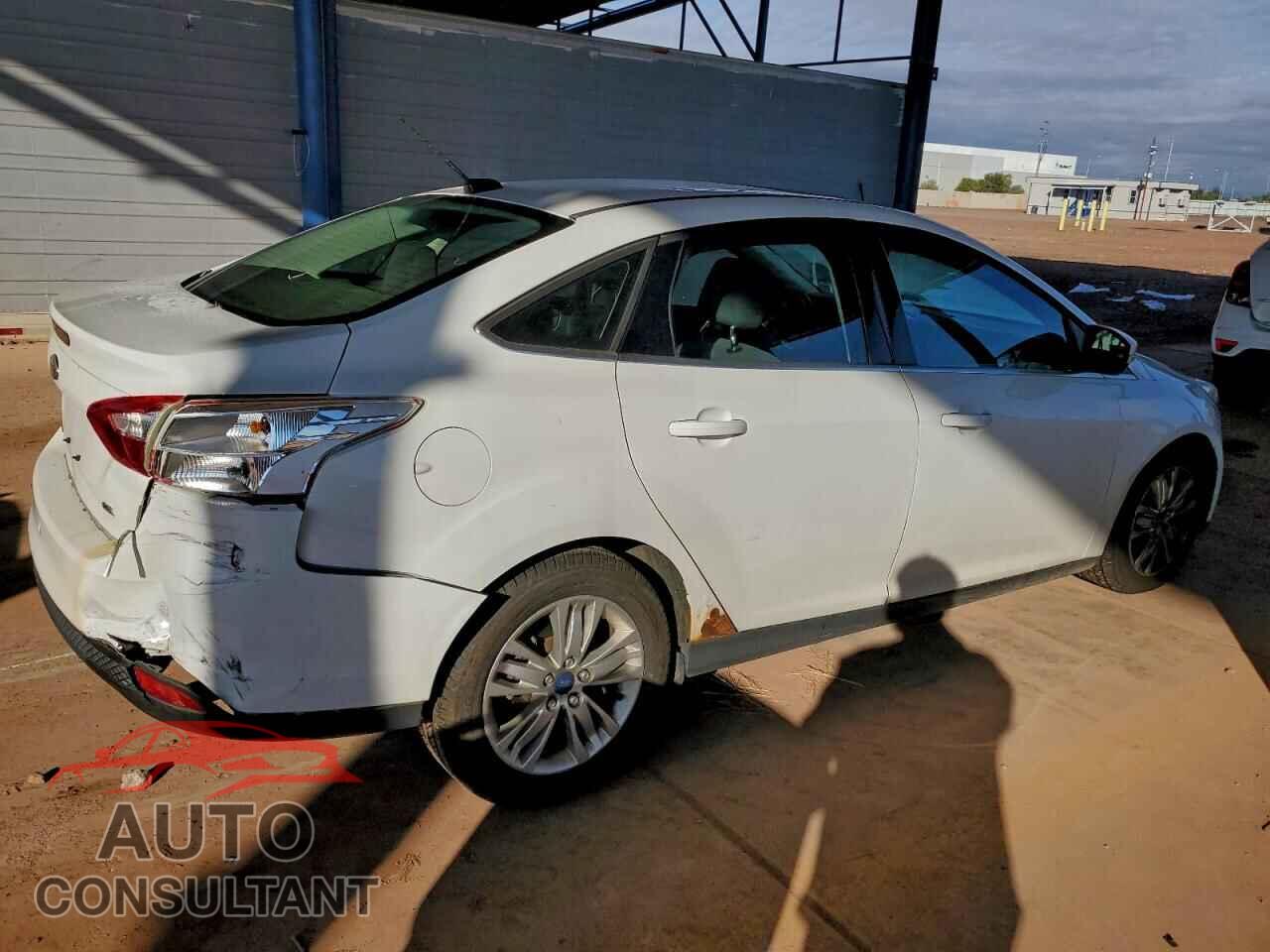 FORD FOCUS 2012 - 1FAHP3H22CL177065