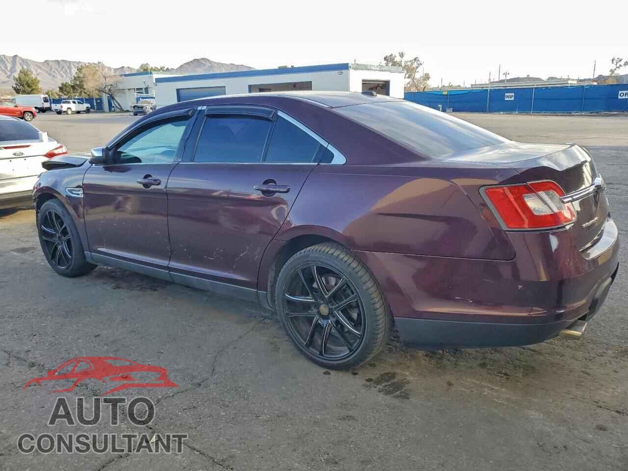 FORD TAURUS 2011 - 1FAHP2FW2BG174867
