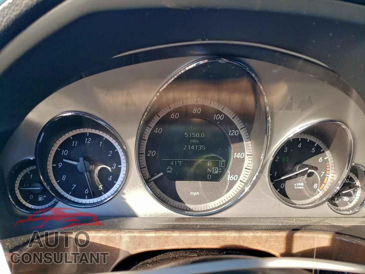MERCEDES-BENZ E-CLASS 2011 - WDDHF8HB4BA428601