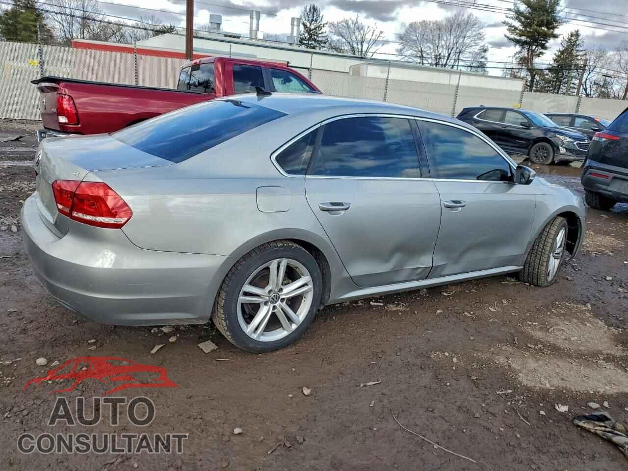 VOLKSWAGEN PASSAT 2014 - 1VWBP7A36EC002408