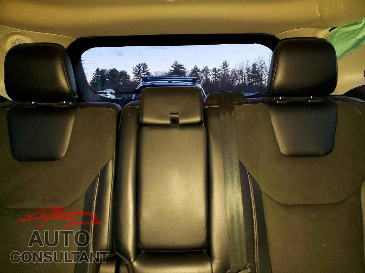 FORD EDGE 2017 - 2FMPK4AP0HBC39436