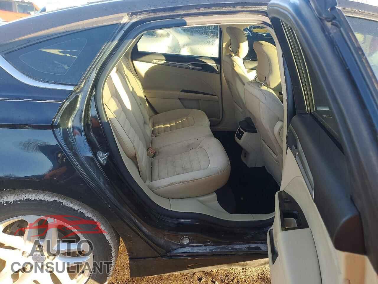 FORD FUSION 2014 - 1FA6P0H77E5403805