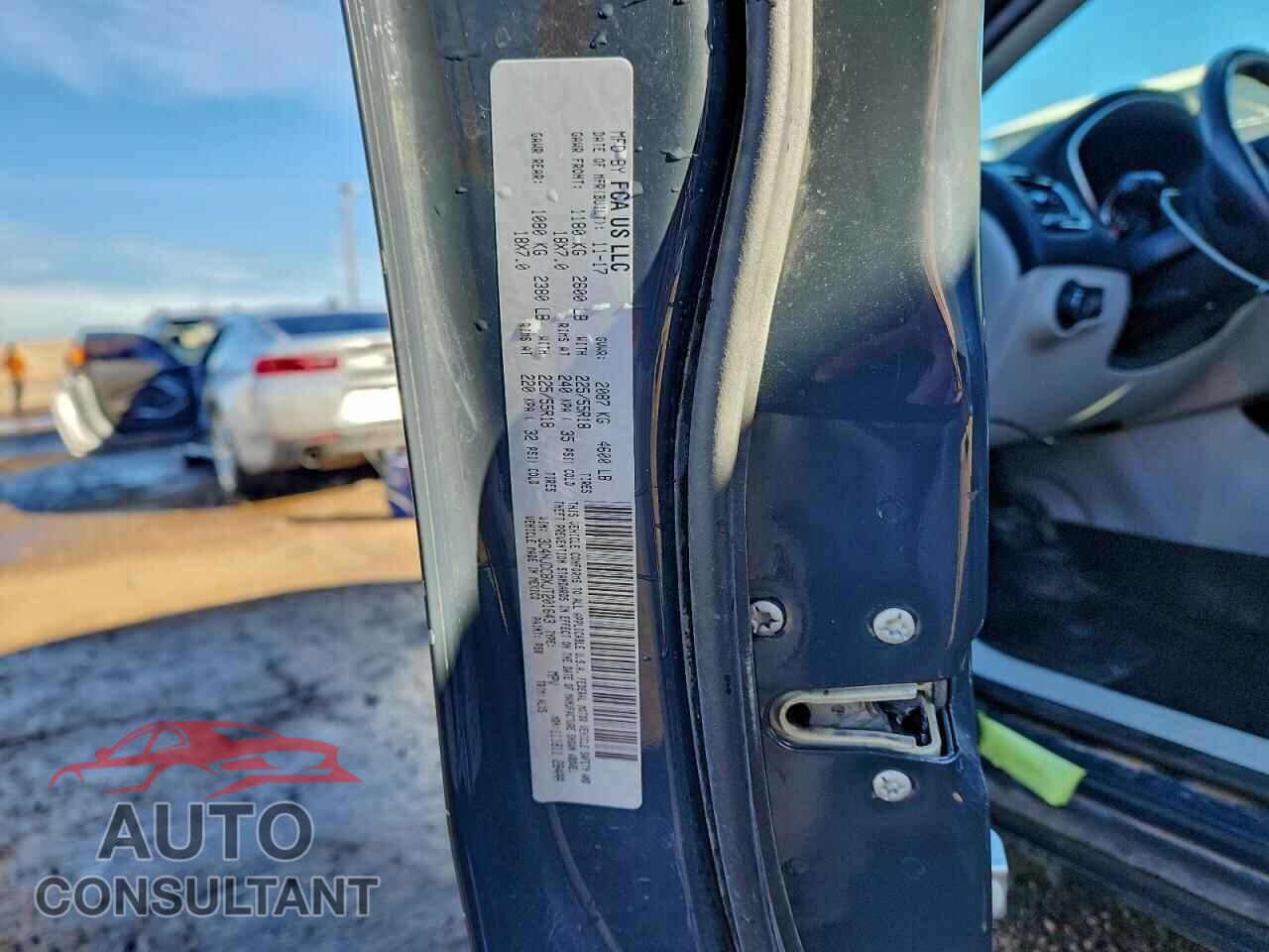 JEEP COMPASS 2018 - 3C4NJDCBXJT201643