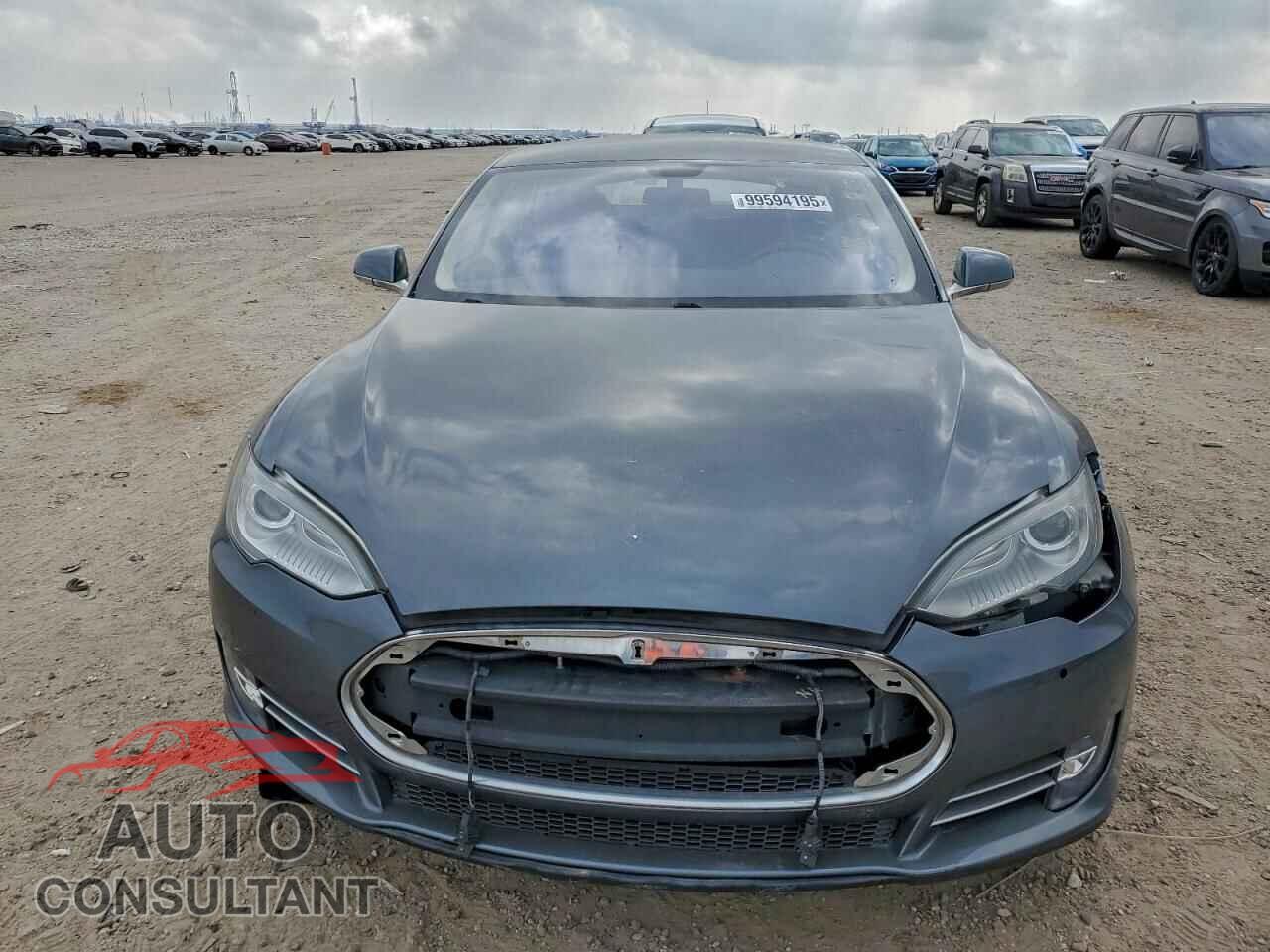 TESLA MODEL S 2013 - 5YJSA1CN5DFP30142
