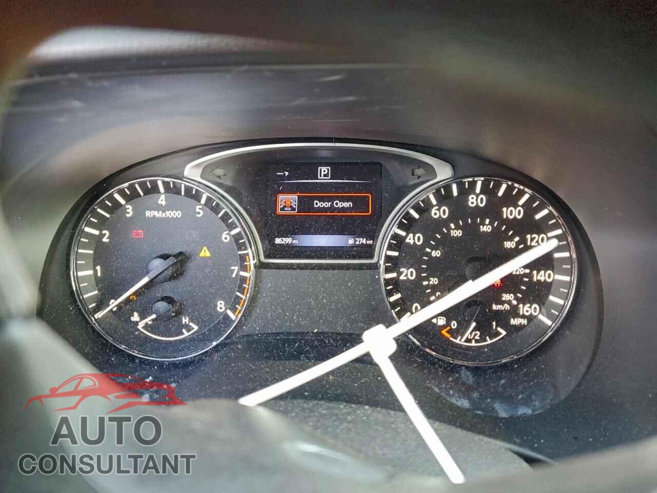 NISSAN PATHFINDER 2017 - 5N1DR2MN5HC672814