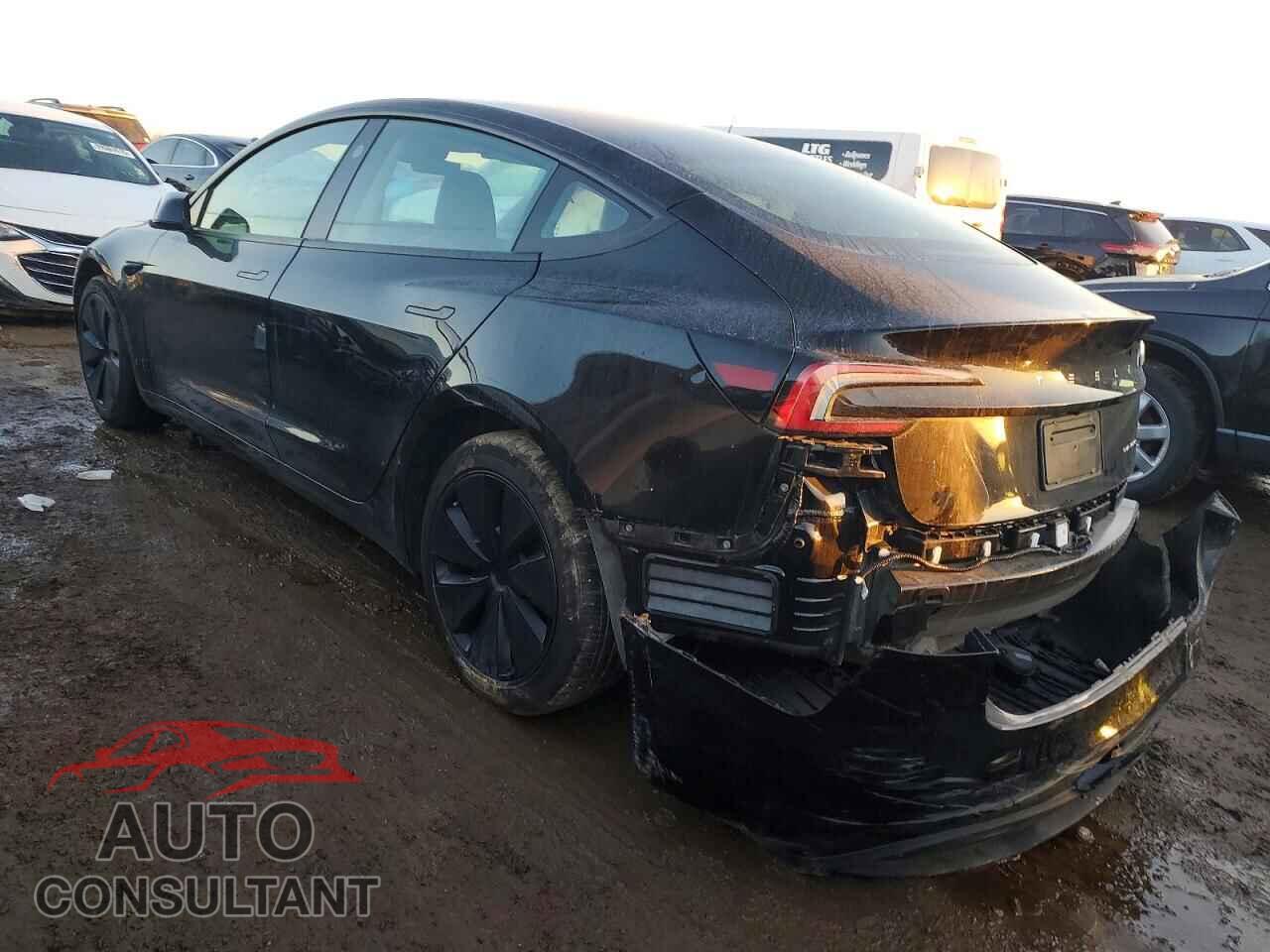 TESLA MODEL 3 2024 - 5YJ3E1EB8RF768211