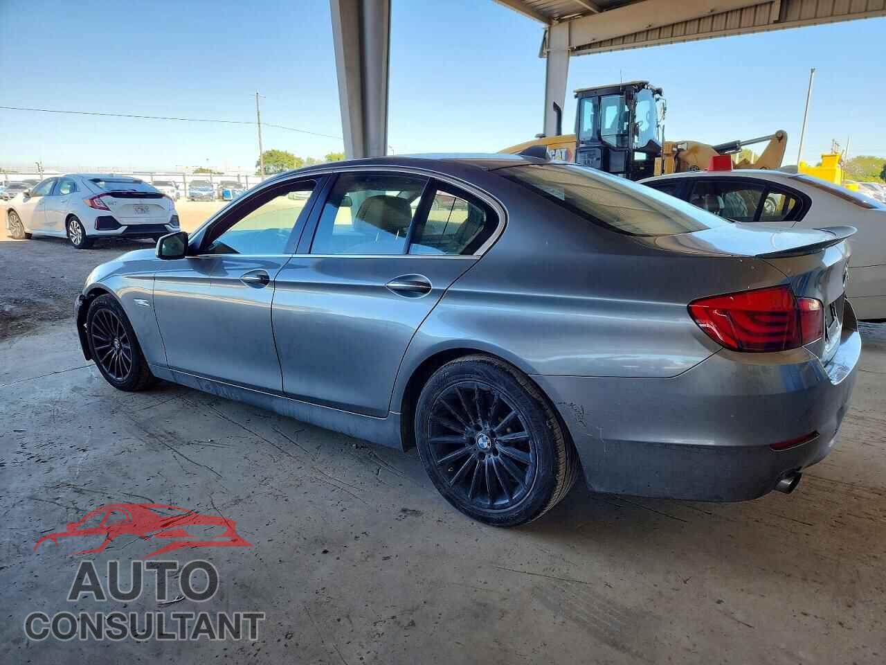 BMW 5 SERIES 2011 - WBAFR7C54BC604455
